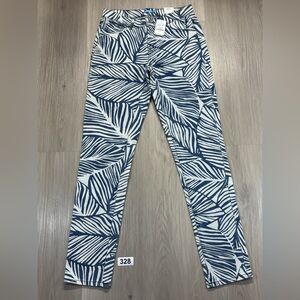 NWT J. McLaughlin Blue and White Leaf Print Jeans Size 2